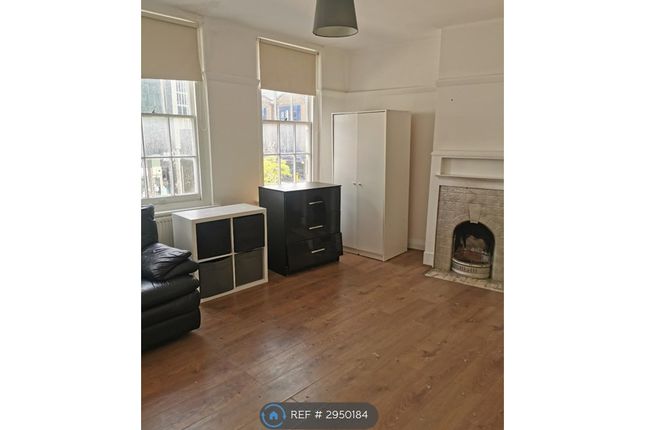 Manor Mansions, High Street Bromley, Bromley photo 3