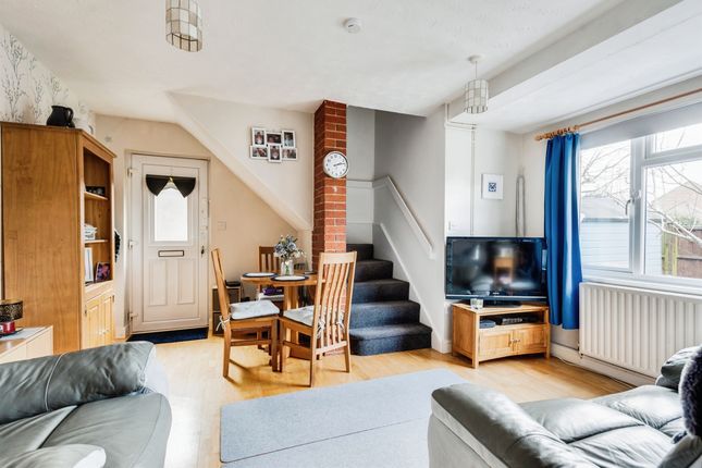 6, Cloudberry Road, Swindon photo 2