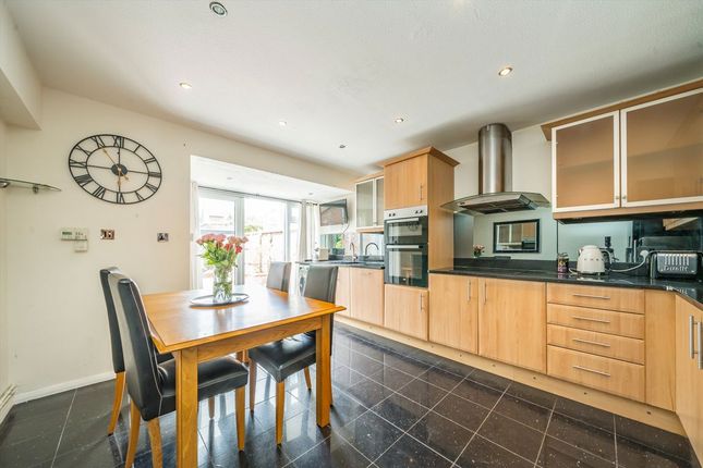 33, Beaumont Road, London photo 3