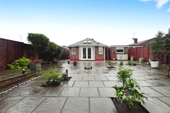 14, Ambleside Close, Camberley photo 3