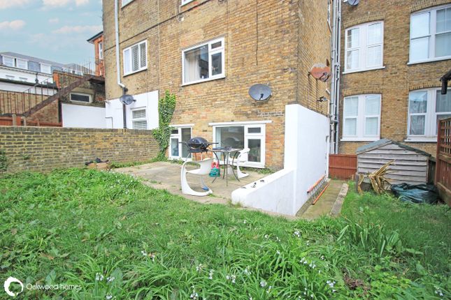 Flat for sale in Lewis Crescent, Cliftonville, Margate