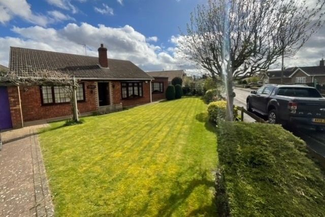 Thumbnail Detached bungalow for sale in Southgate, Pinchbeck, Spalding, Lincolnshire
