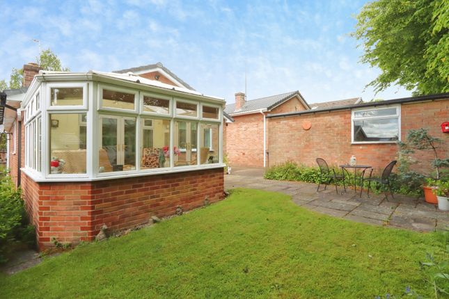 22, Summerfield Road, Derbyshire photo 4