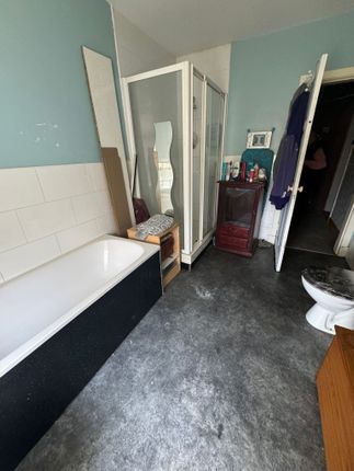 Bottom Right , 22, Garnock Street, Dalry photo 5