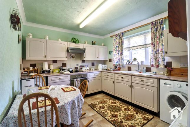23, Pinewood Drive, Markfield photo 4