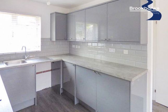 30, Strawberry Fields, Swanley photo 4