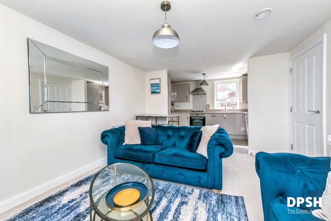 38 Carson Grove, Leeds photo 5