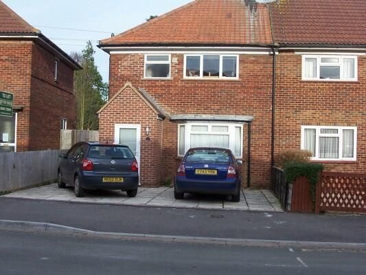 Thumbnail Semi-detached house to rent in Valentia Road, Headington