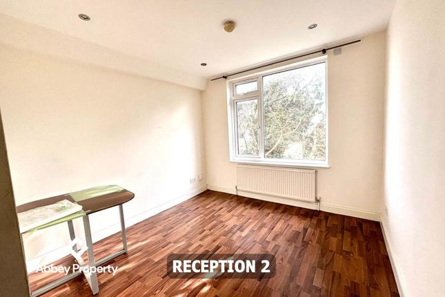 31 Hillborough Road, Luton photo 3