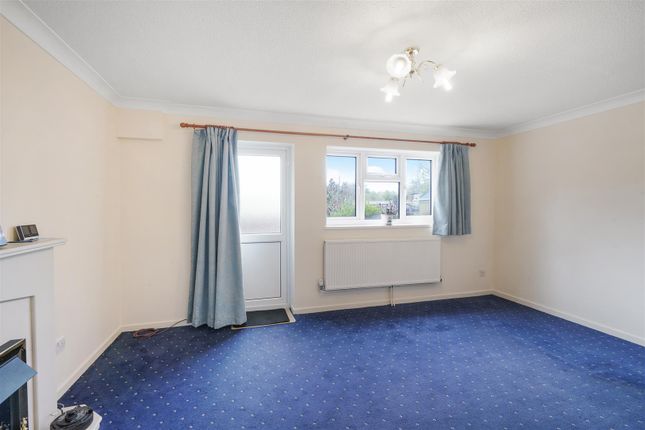 Terraced house for sale in Dickenson Road, Feltham