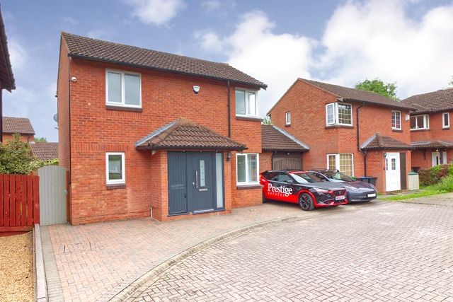 Thumbnail Detached house to rent in Wavell Court, Bolbeck Park, Milton Keynes