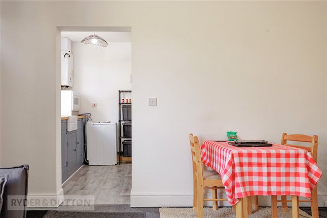 40, Oldham Road, Saddleworth photo 4