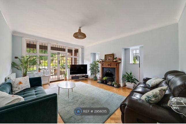 Thurlow Park Road, London photo 3