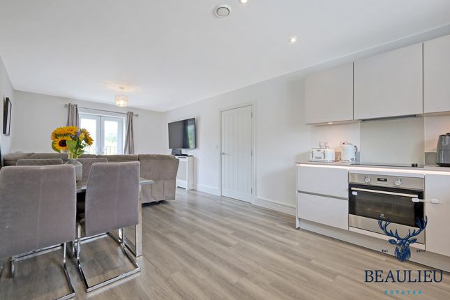 3, Robert McCarthy Place, Beaulieu Chelmsford photo 4