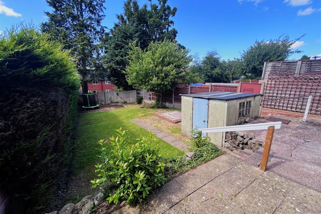 34, Woodfield Avenue, Stourbridge photo 2