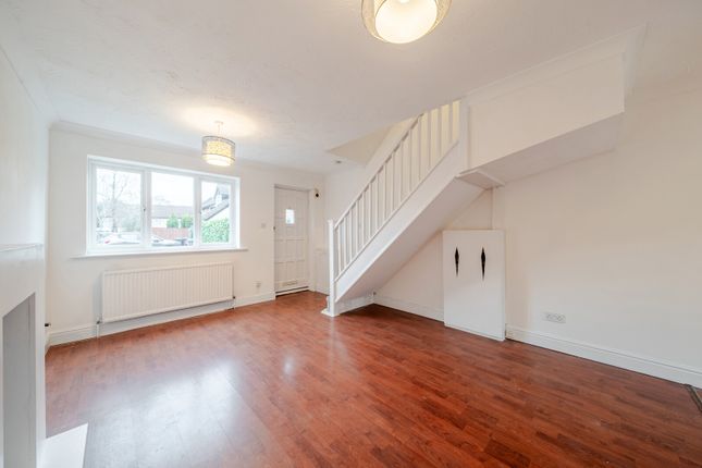 55, Monks Crescent, Surrey photo 2
