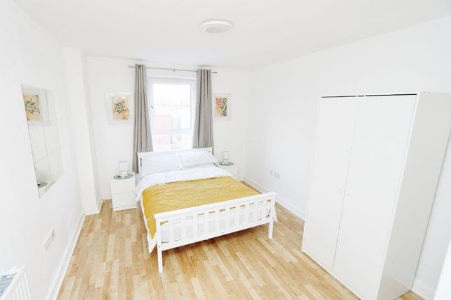 Thumbnail Flat to rent in 2 Dean Path, Greater London