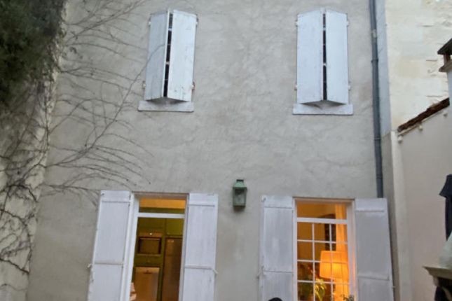 Town house for sale in Chalais, Charente, France - 16210