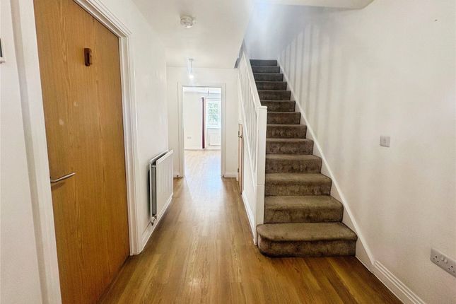 14, Meer Stones Road, Coventry photo 3
