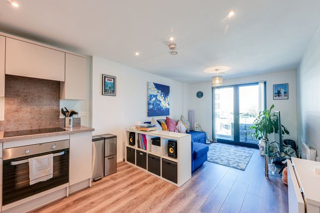 Flat for sale in London Road, Southend-On-Sea