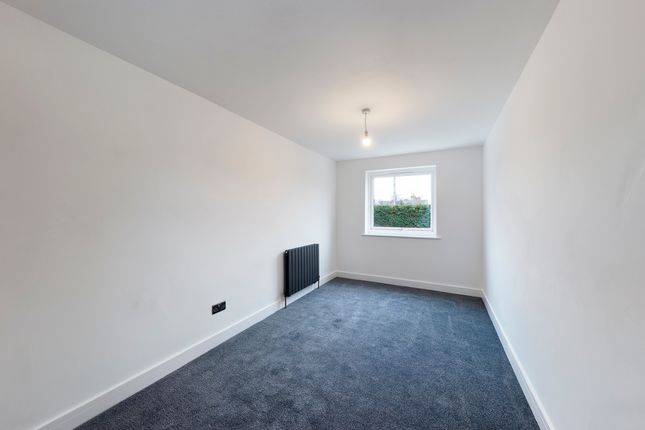 Flat to rent in Lifford Court, Tan Lane, Stourport