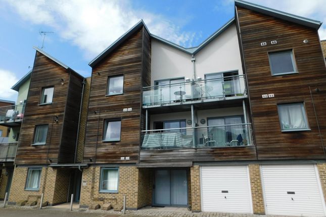Thumbnail Flat to rent in Marine House, Colchester
