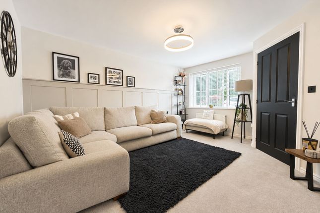 7 Flour Mill Close, Ormskirk photo 3