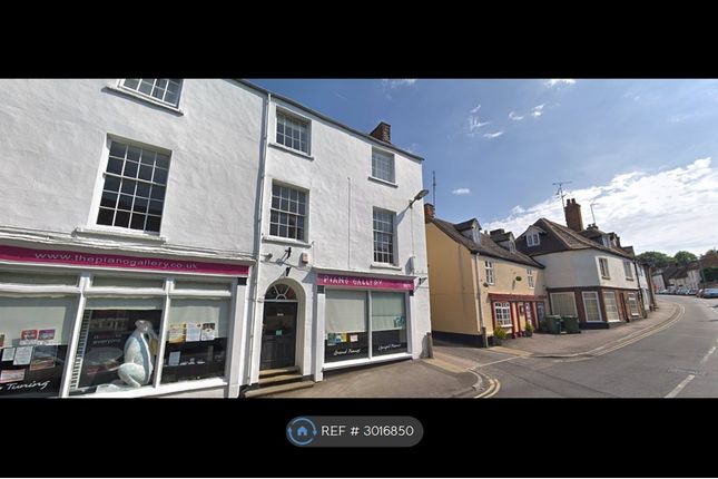 1-bed flat on C London Street, Faringdon, £950/mo