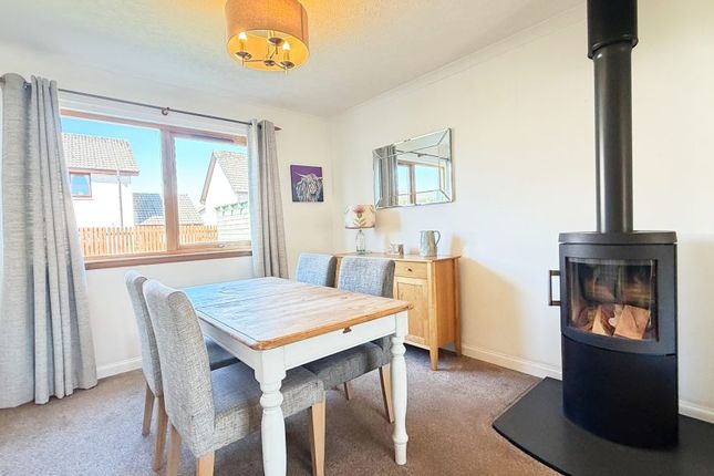 27, Mannachie Grove, Forres photo 4
