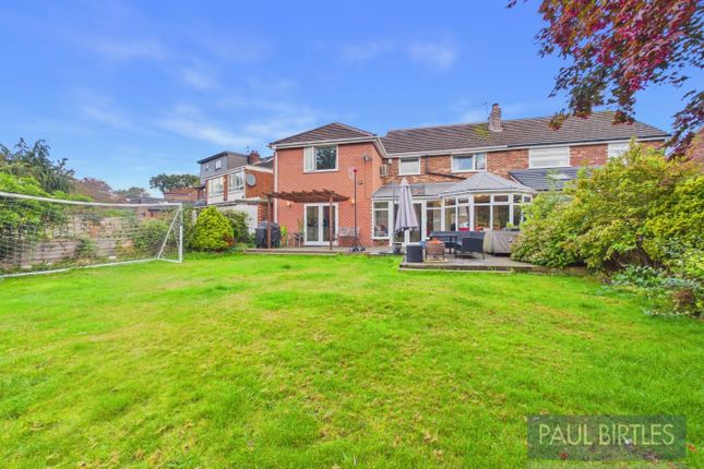 117, Cumberland Road, Trafford photo 2