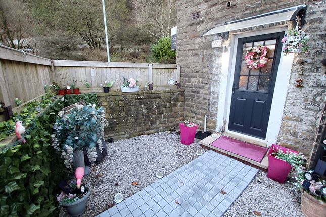 972 Burnley Road, Todmorden photo 2