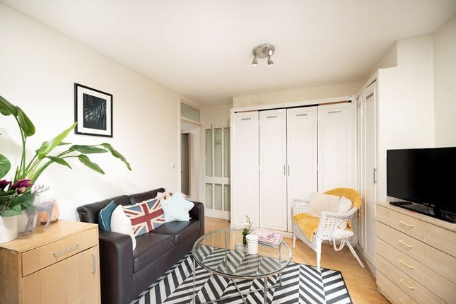 Second Floor 56, Sherborne Court, London photo 2