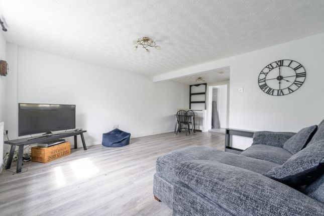 4 Prospect Place, Great Yarmouth photo 3