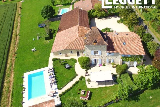 Thumbnail Villa for sale in Trentels, Lot-Et-Garonne, Nouvelle-Aquitaine