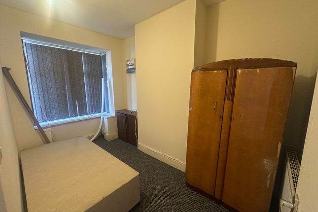 100, Preston Road, Birmingham photo 2