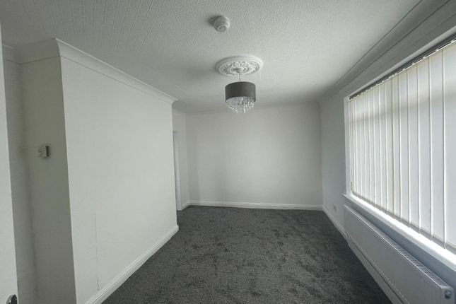 1, Grasmere Avenue, Houghton le spring photo 3