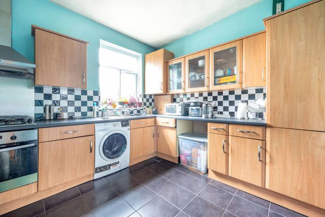 Thumbnail Flat for sale in Gower Road, Stratford, London