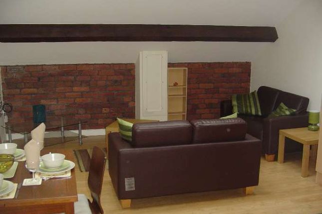 Open Plan Kitchen-Living Room