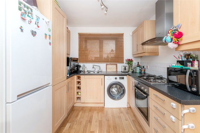 Flat for sale in Barlby Road, London