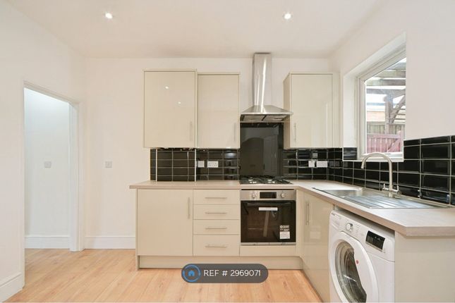 Perry St, Crayford, Dartford photo 3