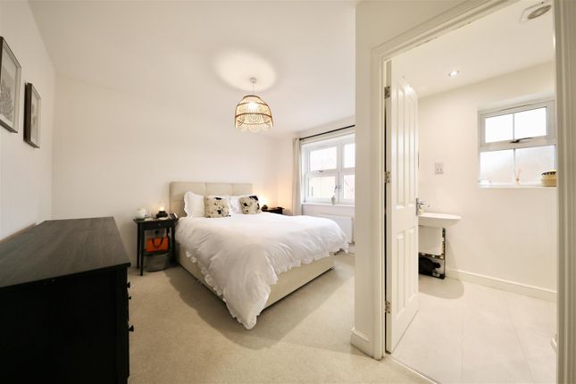 10, Wilds Pasture, Beverley photo 4