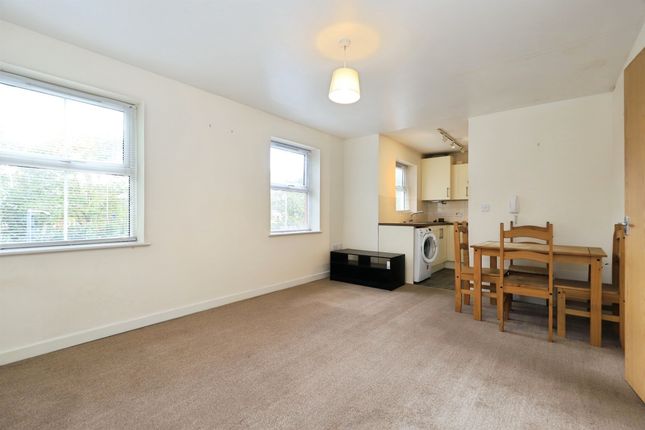 Flat 6, Milligans Point, 42, Mill Lane, Kidderminster photo 2