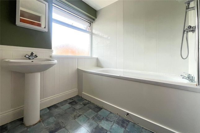 422, Swift Road, Farnham photo 4