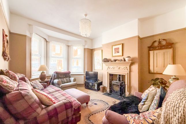 28, Willowfield Road, Eastbourne photo 4