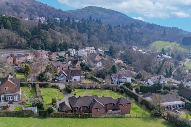 Ravenscroft, 40 Croft Bank, Malvern photo 3