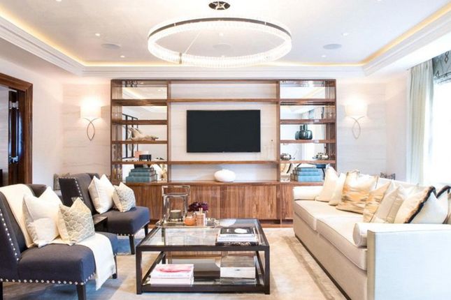 Flat 3, 9 Grosvenor Hill, London photo 4