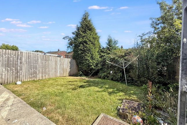 12, Dee Place, Swansea photo 2