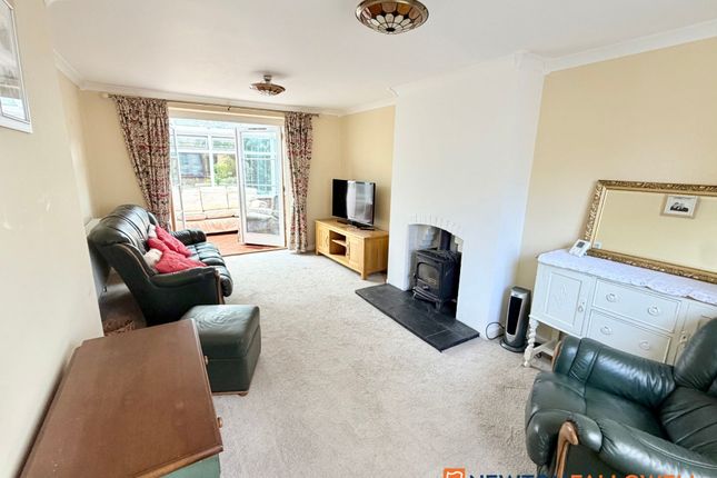11 Bell Lane, Newark photo 4