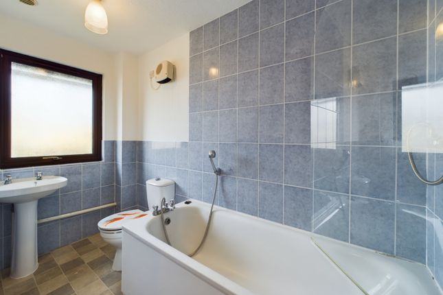 1, Kelso Court, Peterborough photo 5