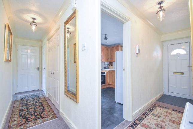 13, Sutton Court, Skegness photo 3